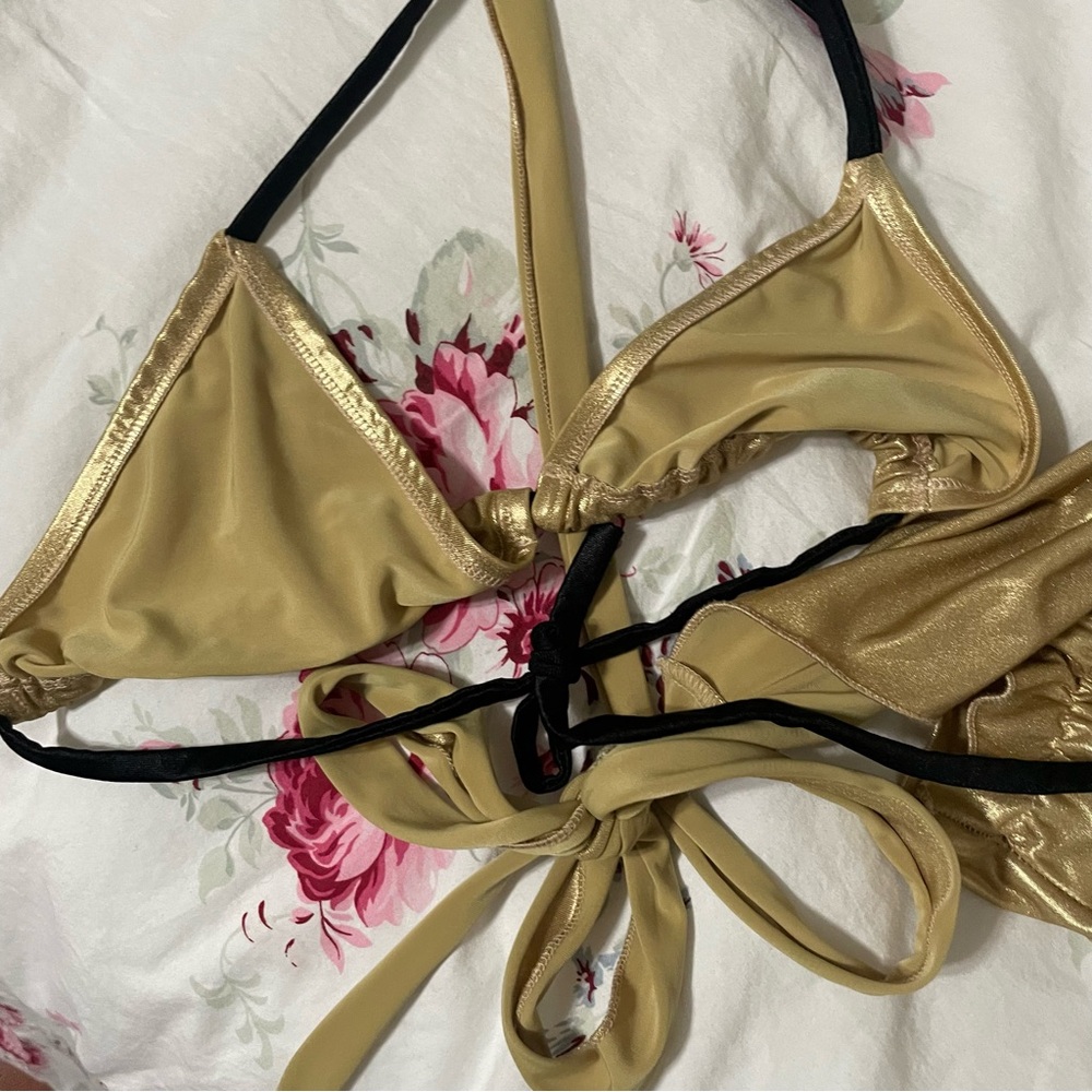 Gold 2pc Set Festy Wear - Picture 5 of 6